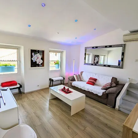 Croisette Suquet Duplex 4 P *