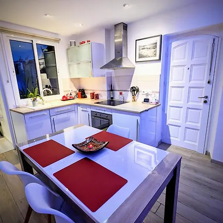 Apartment Croisette Suquet Duplex 4 P *