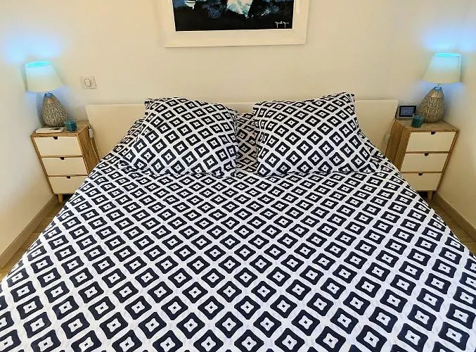 Apartment Croisette Suquet Duplex 4 P Cannes