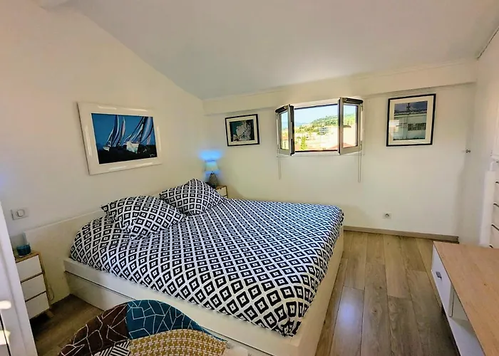 Apartment Croisette Suquet Duplex 4 P *